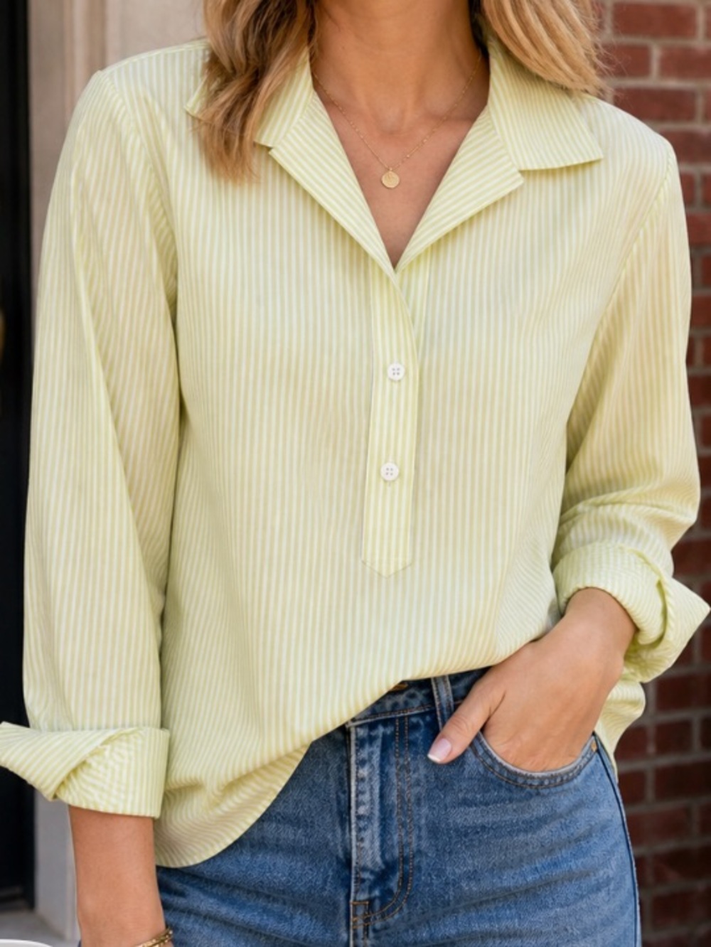 CHICOS No Iron White & Lime Green Stretch Striped Button Up Shirt 8 NWOT - Picture 3 of 11